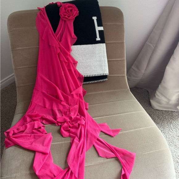 Pink Ruffled Halter Dress - Picture 2 of 3